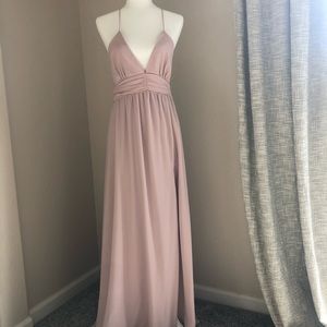 Dreamy Aakaa Maxi Dress in Dusty Rose